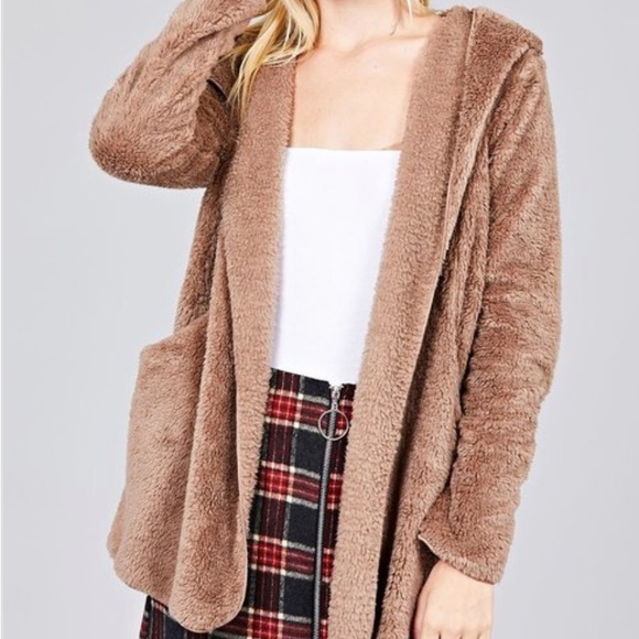 CLEARANCE ‼️Dark Mauve OPEN-FRONT FAUX FUR- Hoodie - Picture 4 of 4